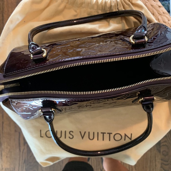 Louis Vuitton Paris purse - Picture 4 of 8